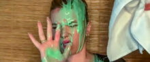 Scarlett Johansson slimed at 2021 MTV Awards