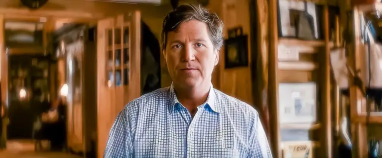 Tucker Carlson announcing his Twitter comeback